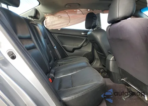 2004 Acura Tsx from USA, damaged, VIN JH4CL96884C020392